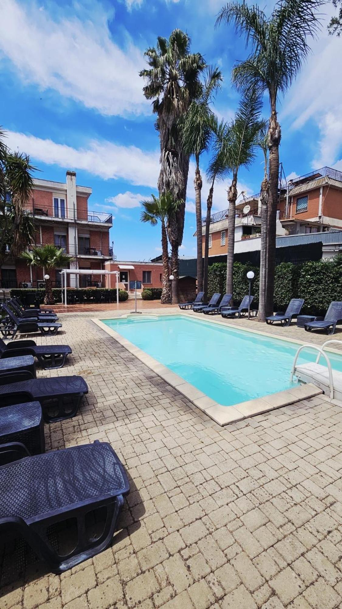 Hotel Giardino D'Europa Рим Экстерьер фото
